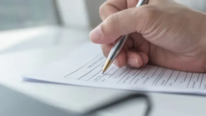 Kwestionariusz osobowy pracownika - Jak wypełnić poprawnie i zgodnie z prawem?